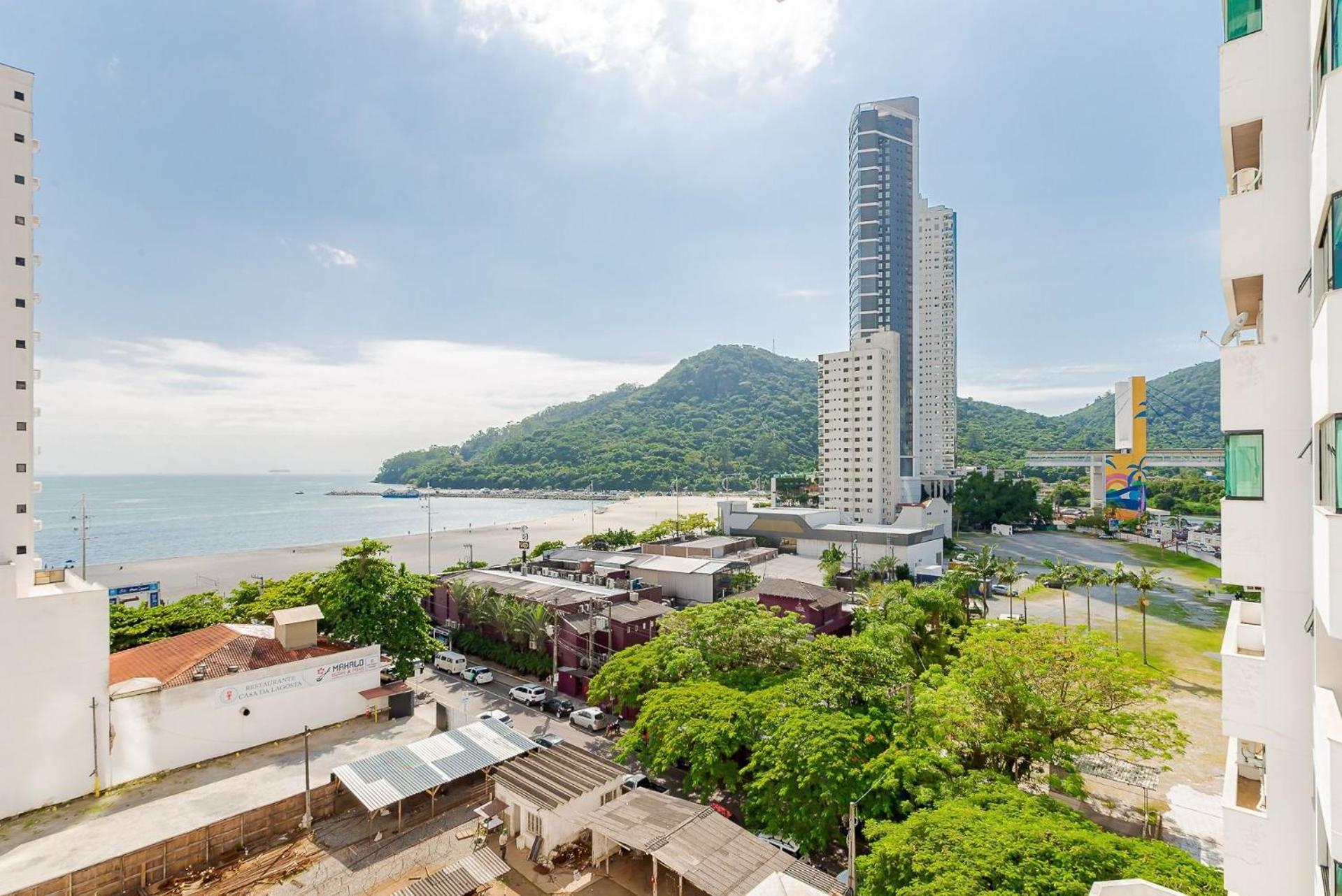 3 Suites Linda Vista Da Orla De Bc A 50M Da Praia - Somente Familiares Balneário Camboriú Esterno foto